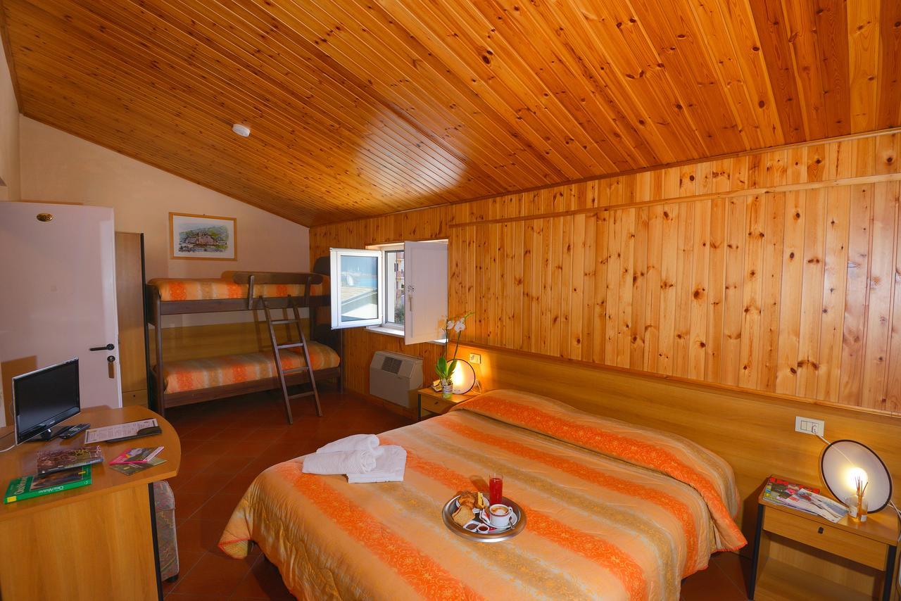 Holidays 3* Barrea